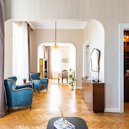 Historical Flat With A Lovely Sea View In Beyoglu Istambul Exterior foto