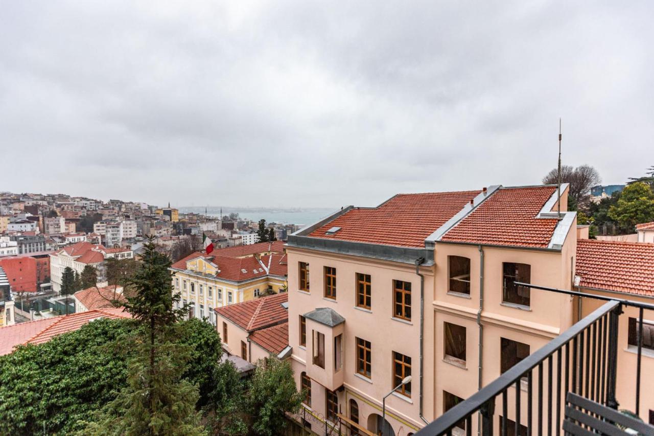 Historical Flat With A Lovely Sea View In Beyoglu Istambul Exterior foto