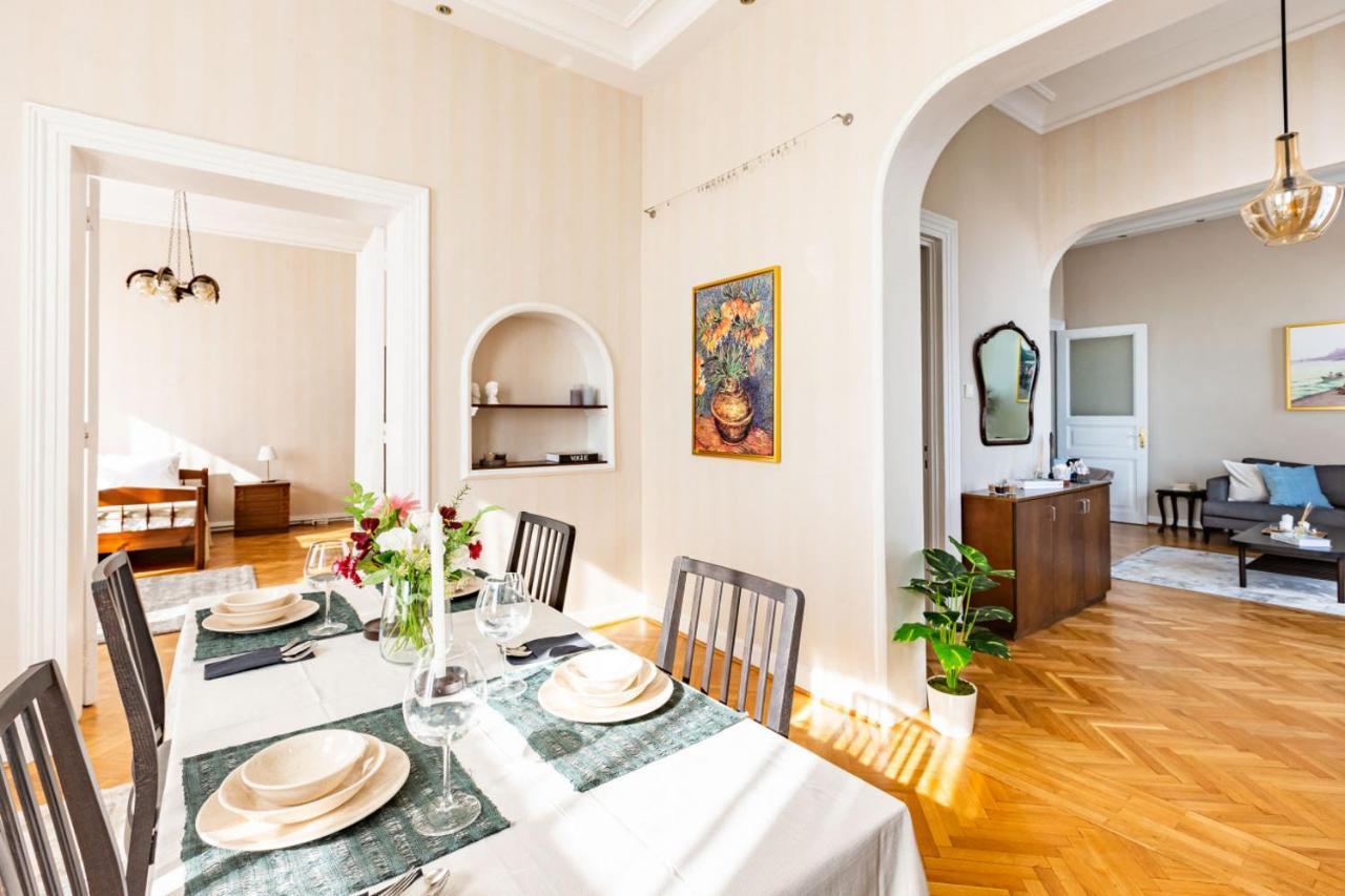 Historical Flat With A Lovely Sea View In Beyoglu Istambul Exterior foto